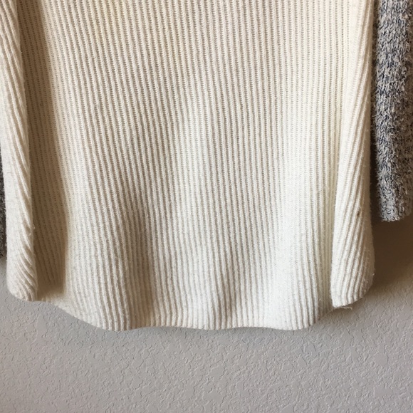 Sweater - Picture 6 of 6